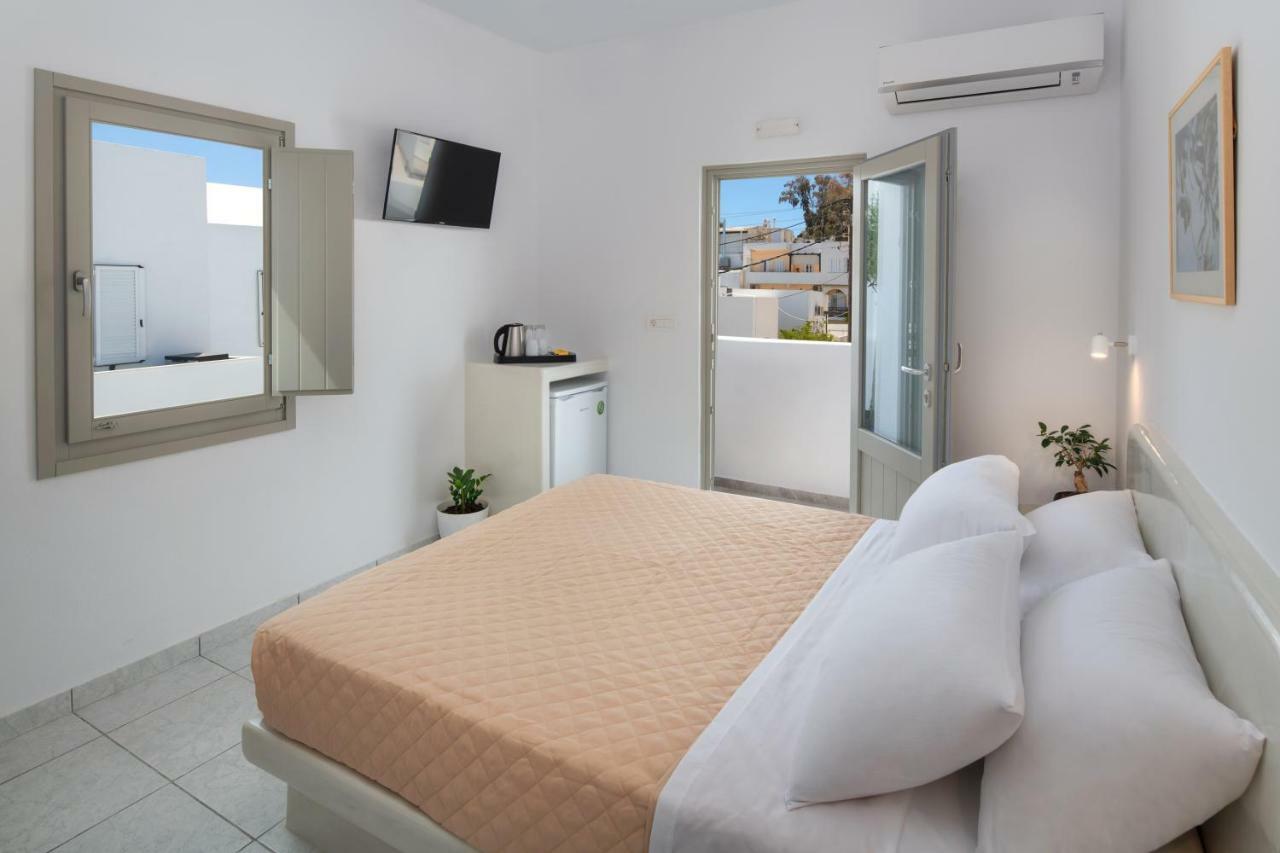 ثيرا Olive Tree Suites المظهر الخارجي الصورة