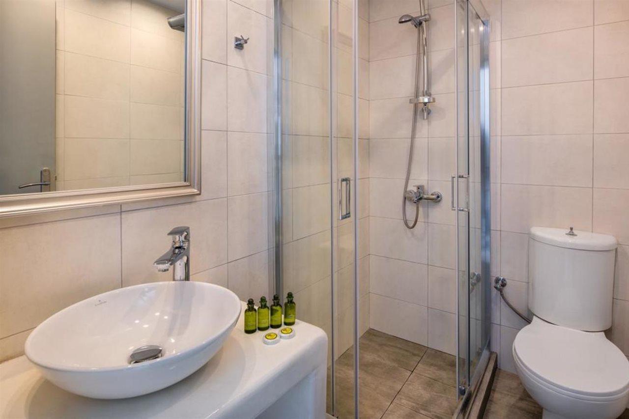 ثيرا Olive Tree Suites المظهر الخارجي الصورة